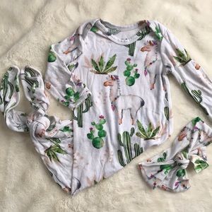 Posh Peanut llama knotted onsie